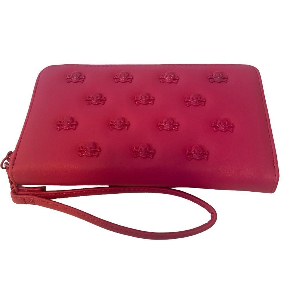 Betsey Johnson Studded Skulls Hot Pink Zippered Wallet/Clutch w/Detachable Strap